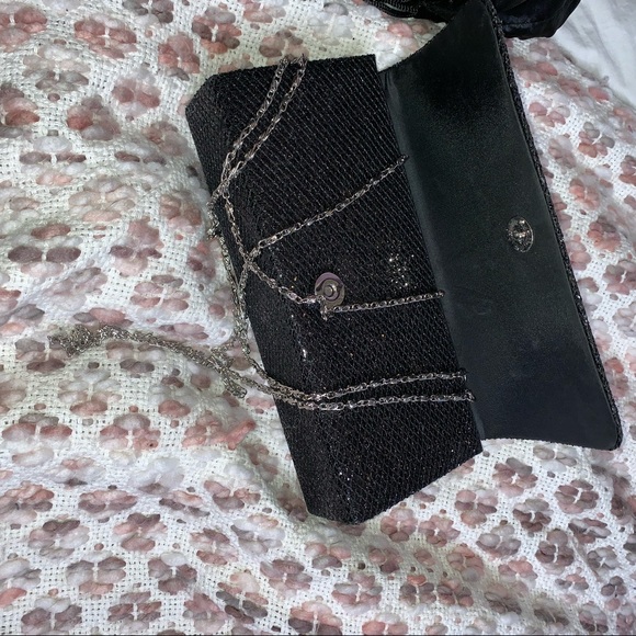 Black Sparkle Clutch w/ crossbody chain - Picture 4 of 5